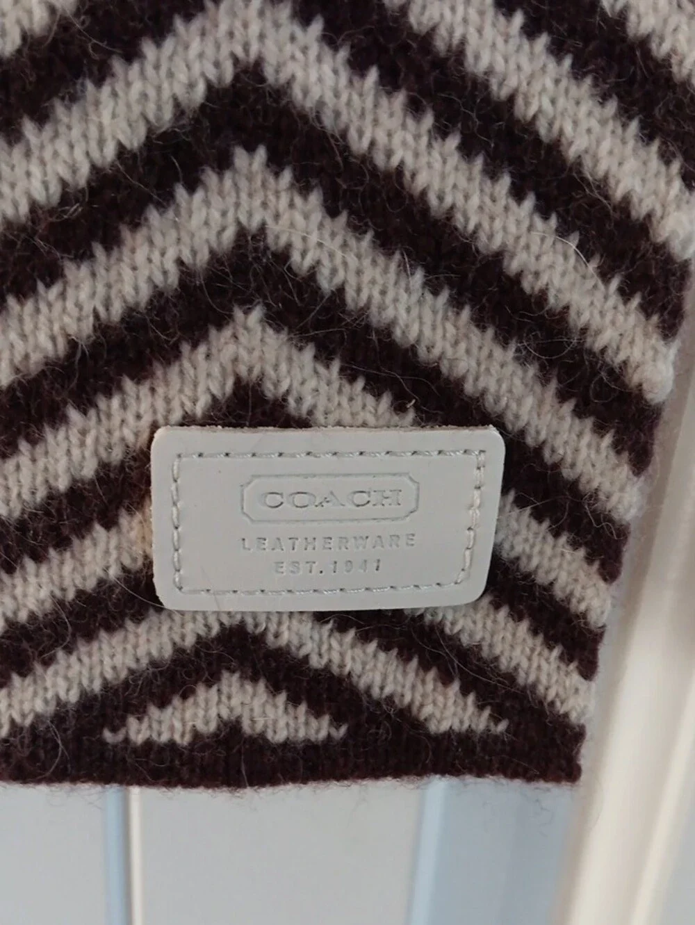 Coach Unisex Chevron Knit Scarf Brown Cream Lambswool Angora Muffler